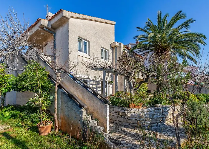 Lovely In With Wifi * Pula