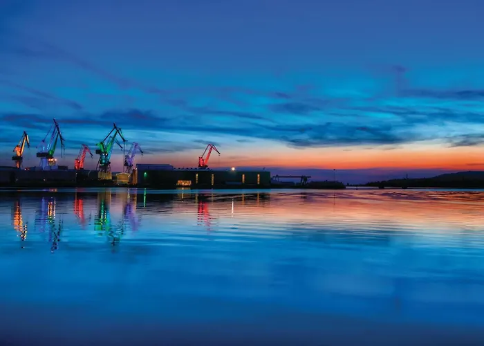 Lovely In With Wifi Apartament Pula